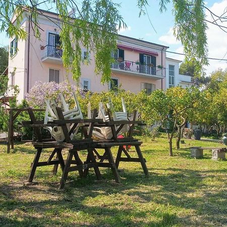Casa Sul Monte D'Oro Apartamento Scauri  Exterior foto